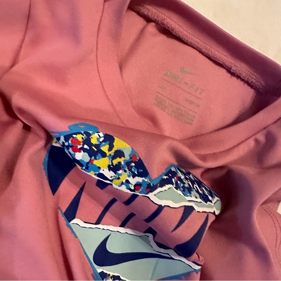 Nike Dri-Fit Tunic Size 12 Months Girl Top Pink 100% Polyester Great Condition - Picture 4 of 5